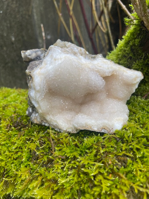 7+ Inch BIG Quartz Crystal VUG