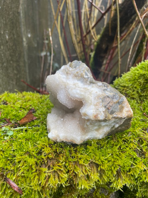 7+ Inch BIG Quartz Crystal VUG