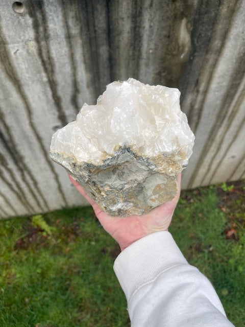 2 Inch Thick Bladed, Dogtooth Calcite Vein