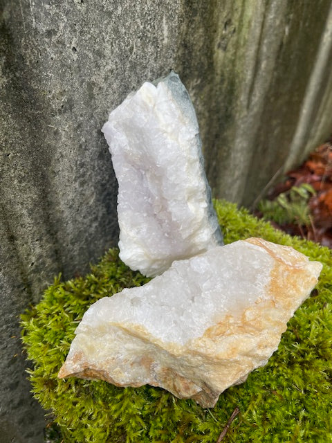 Quartz VUG Duo w/ Pink Crystals